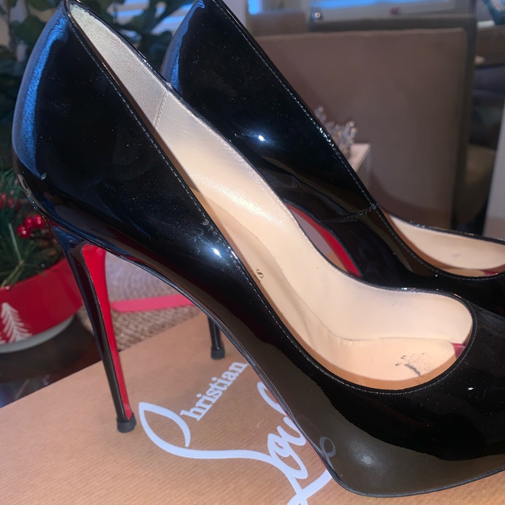 Christian Louboutin “New Very Prive Patent Red Sole Pumps” size 38.5
